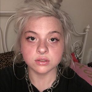 Meet your Posher, Molly jo